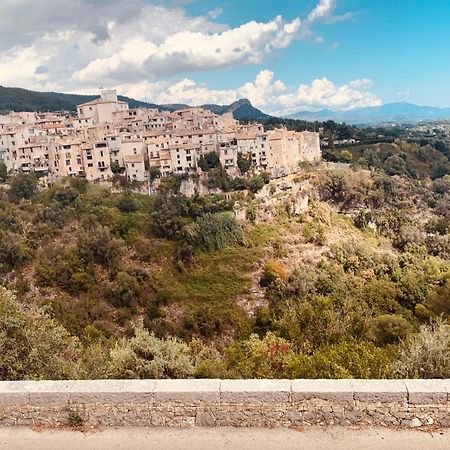 Les 4 Elements Bed and Breakfast Tourrettes-sur-Loup Εξωτερικό φωτογραφία