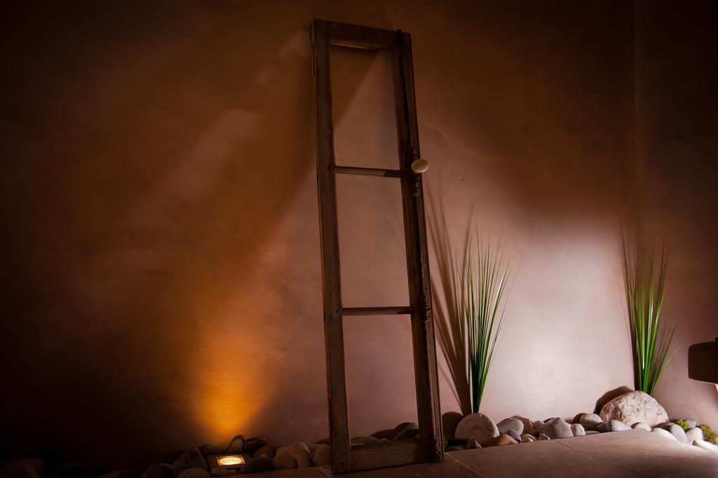 Les 4 Elements Bed and Breakfast Tourrettes-sur-Loup Δωμάτιο φωτογραφία
