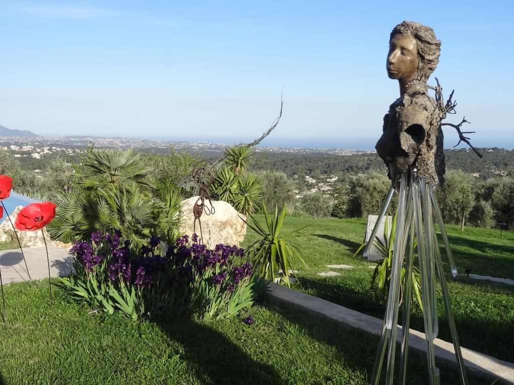 Les 4 Elements Bed and Breakfast Tourrettes-sur-Loup Εξωτερικό φωτογραφία