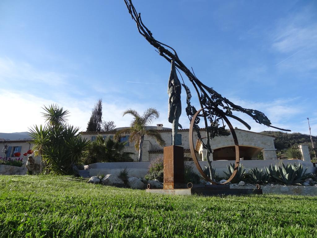 Les 4 Elements Bed and Breakfast Tourrettes-sur-Loup Εξωτερικό φωτογραφία